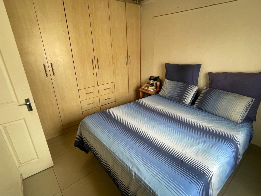  Bedroom Property for Sale in Eastridge Western Cape